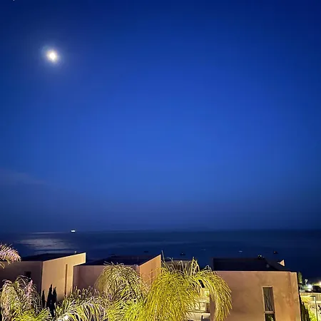 فندق Infinity Coast